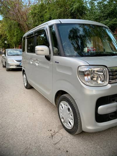 Suzuki spacia hybrid 2023