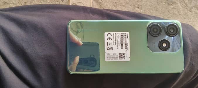 Tecno spark10c 4+4gb 128gb