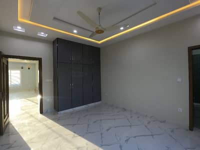 Upper Portion Of 5400 Square Feet For Rent In D-12
