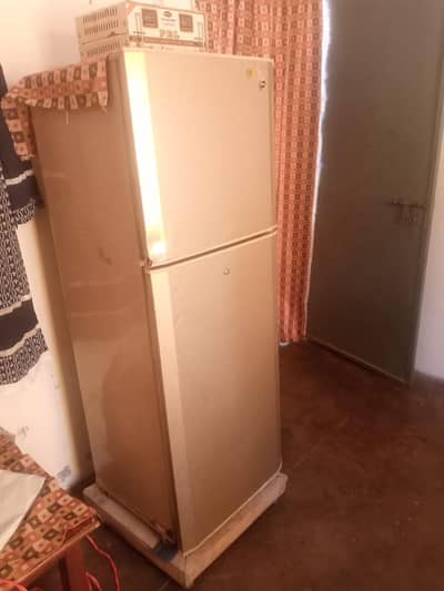 medum size fridge for sell