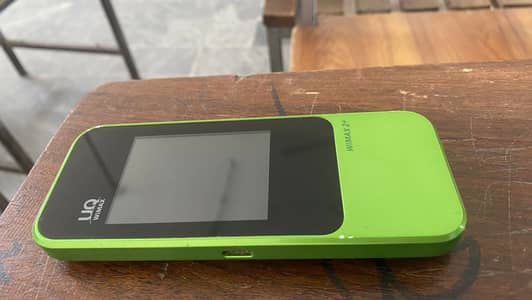 pocket wifi touch lcd