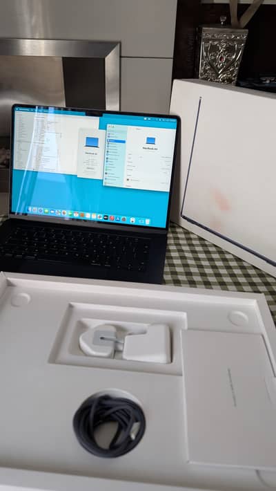 Macbook M2 Air 15inch