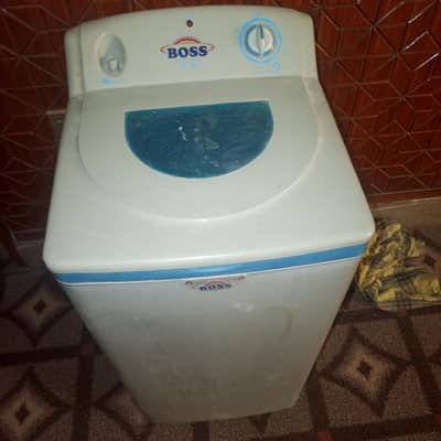 1 washing machine with dryer and 1 only washing machine