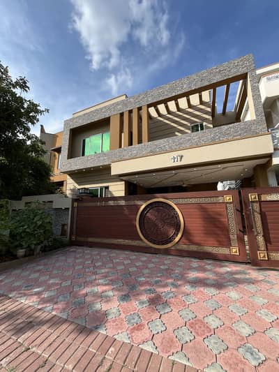 10 Marla Modern Proper Double Unit House for Sale Ideal for Two Families