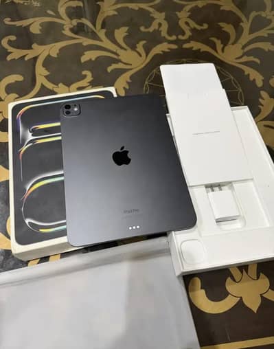 iPad Pro M4 11 inch Black