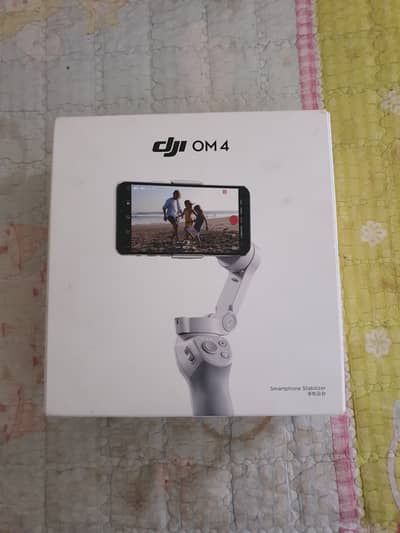 DJI OM 4 / 3-axis smartphone gimbal