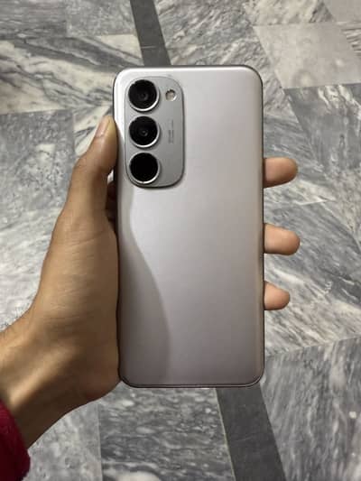 Tecno spark 40 pro plus