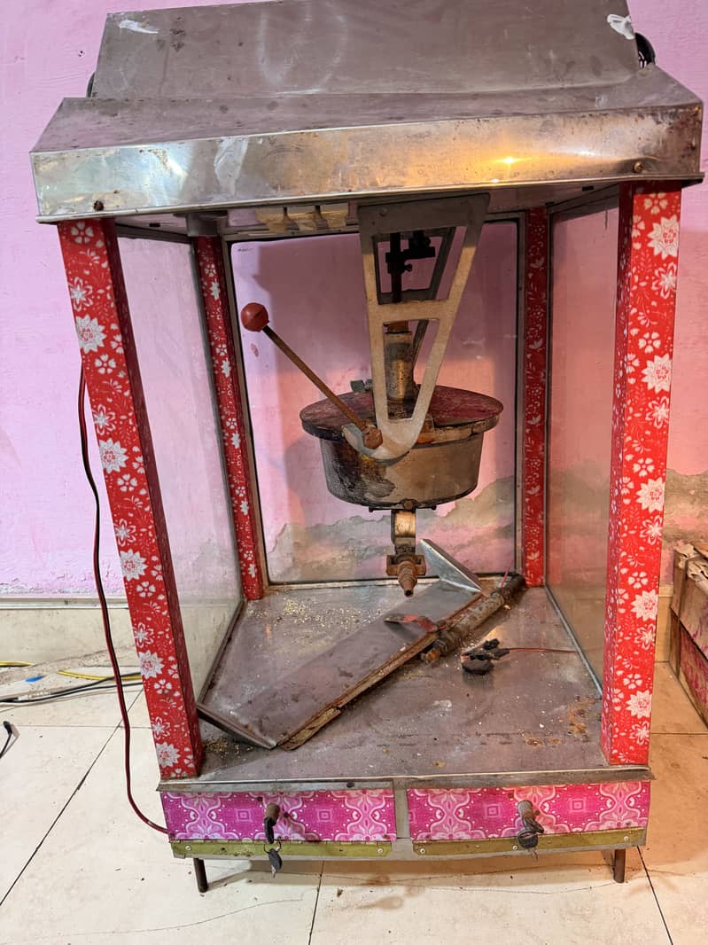 Popcorn machine 3