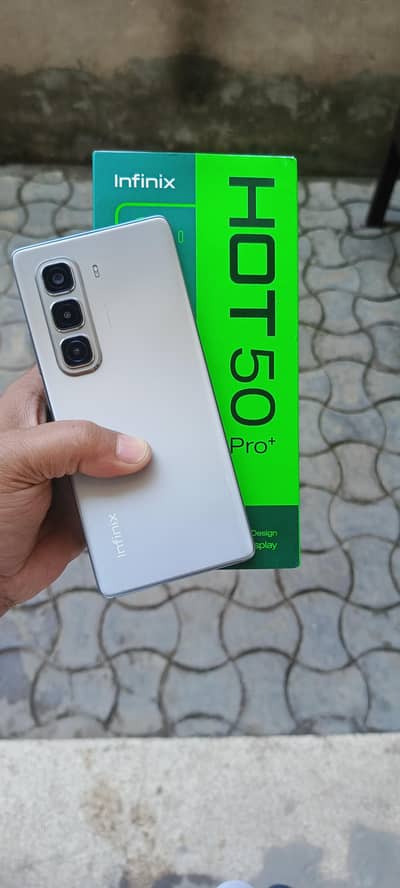 infinix hot 50 pro plus edge shape 8 gb 256 gb 5 montn wrrantty  me he