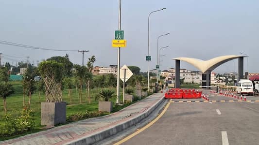 ( I Am DIRECT OWNER Of This Apartment ) ( Direct And Transparent Deal Insha Allah ) ( 60*90 ) Plot On Main Double Road. Central Avenue Near Allah Chowk In Block D Residential Plot Available For Sale In Fazaia Housing Scheme Islamabad.