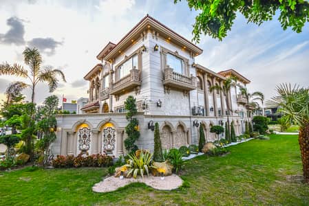 Exclusive 12 Marla Corner Spanish House At Premium Laction