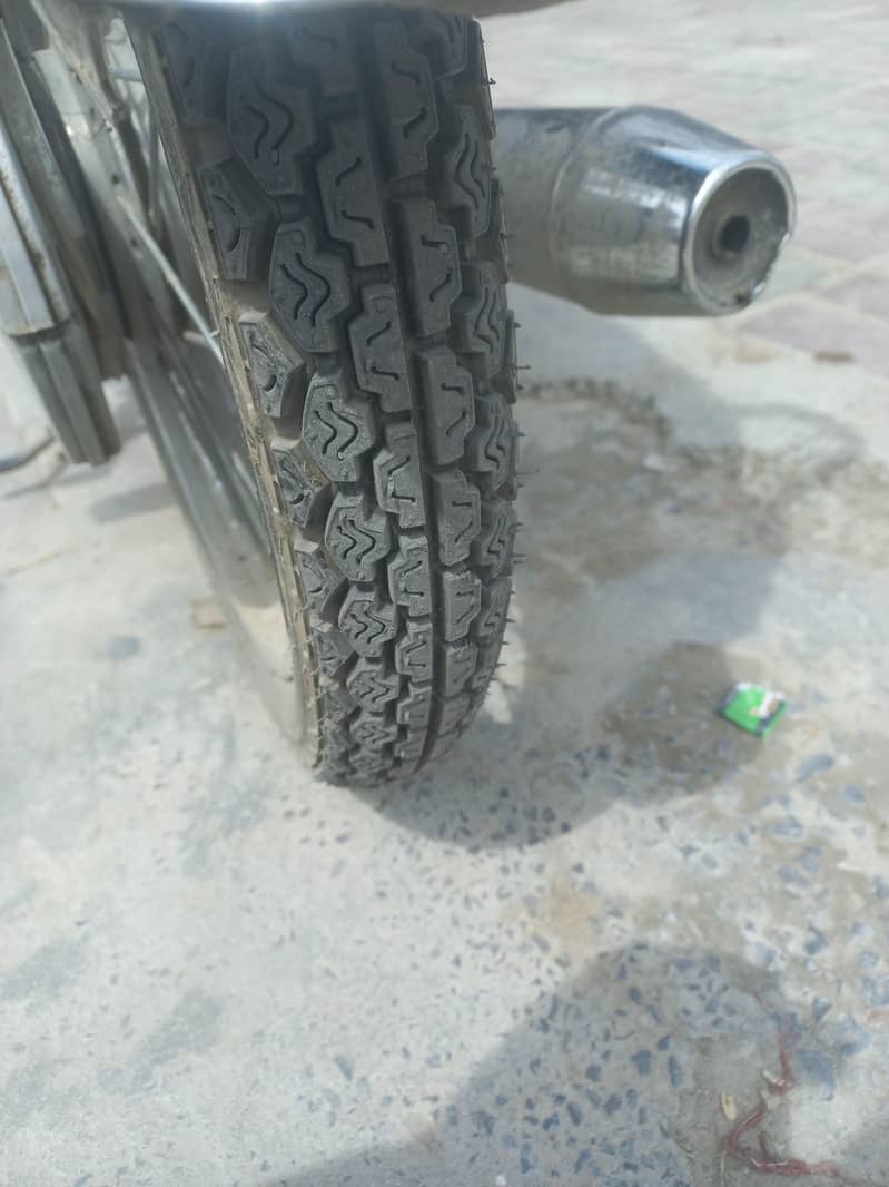 موٹر سائیکل ارجنٹ سیل کرنا ہے رابطہ نمبر 03499992792 0