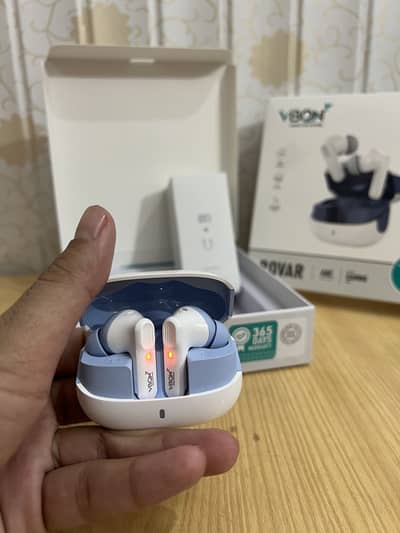 Premium earbuds 10by10
