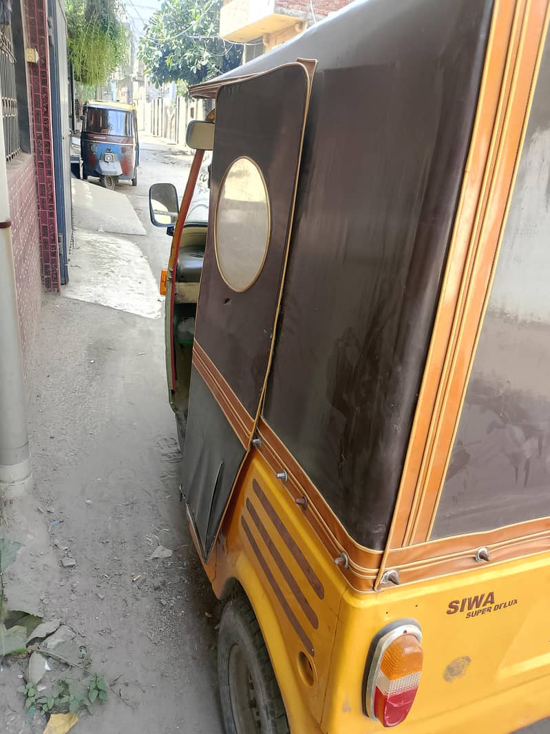auto rickshaw 1