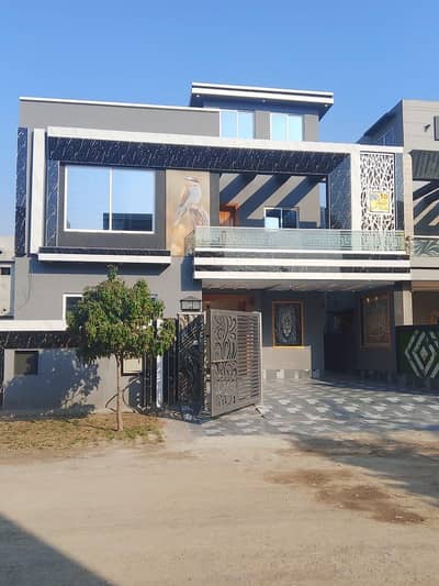 Hot Offer 10 Marla Brand New Luxury House for Sale in Al Jalil Garden