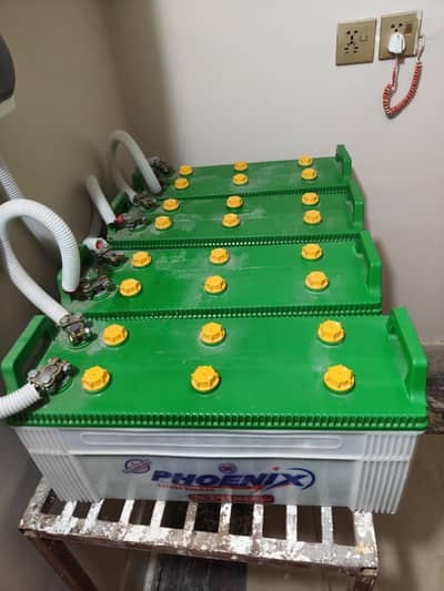 4 no Phoenix battery very good condition sale