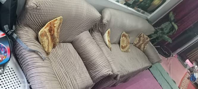5 seater sofa set available for sale