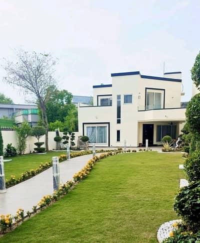 Your Dream Brand New 30 Marla House Is Available In Model Town - Block G