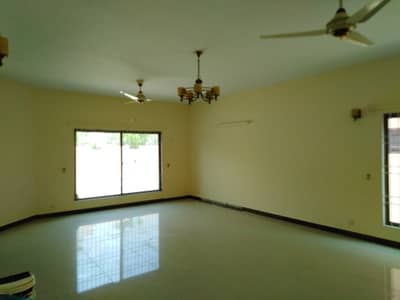 West Open House For rent In Beautiful Askari 5 - Sector G