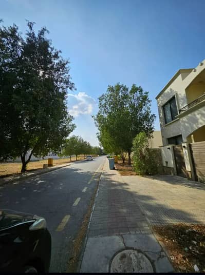 Ready For Construction Precinct 1 Near Main Entrance Of Bahria Town (Plot FOR SALE)