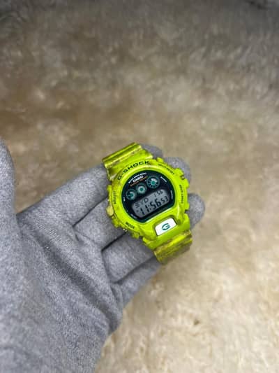 G shocks Solar and rare models