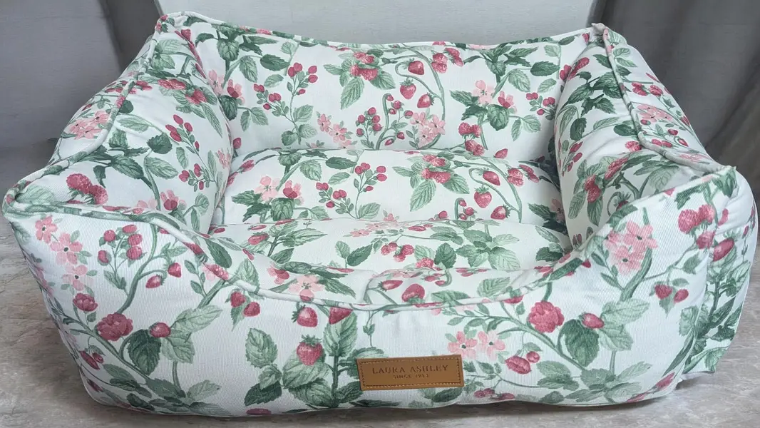 Cats and Dogs Sleeping Beds — photo 2