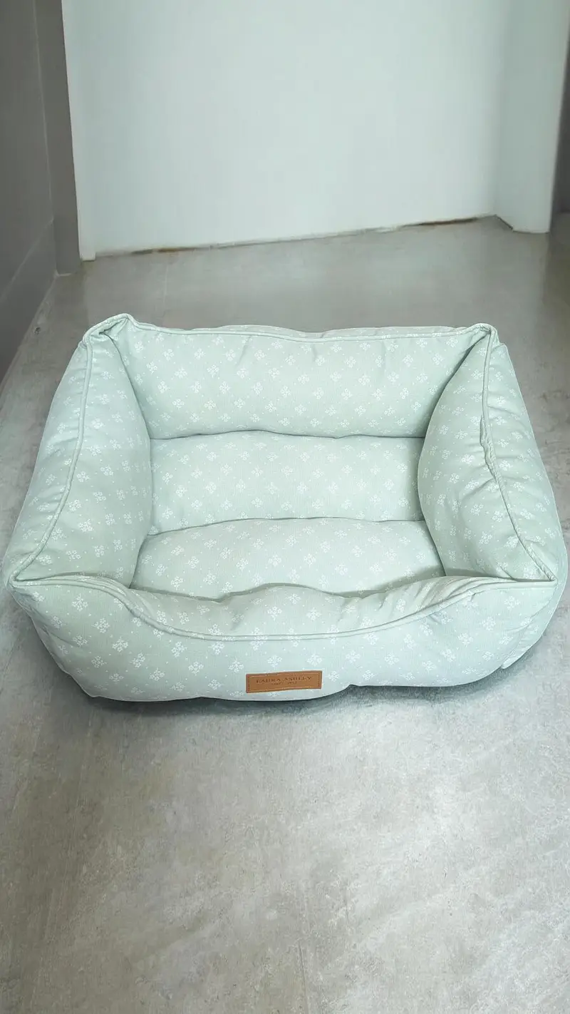 Cats and Dogs Sleeping Beds — photo 8