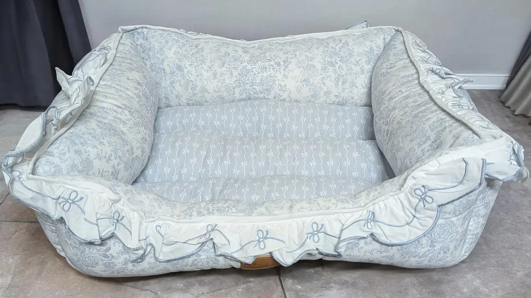 Cats and Dogs Sleeping Beds — photo 12