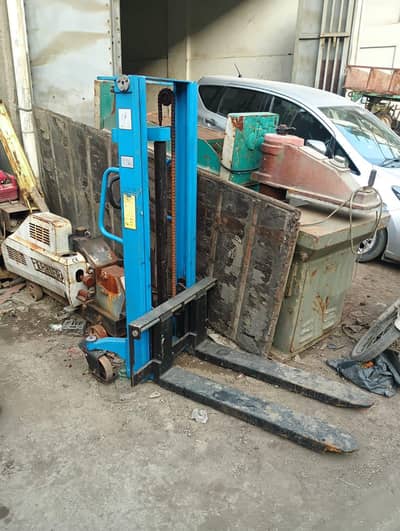 Manual Stacker and Pallet Trolley
