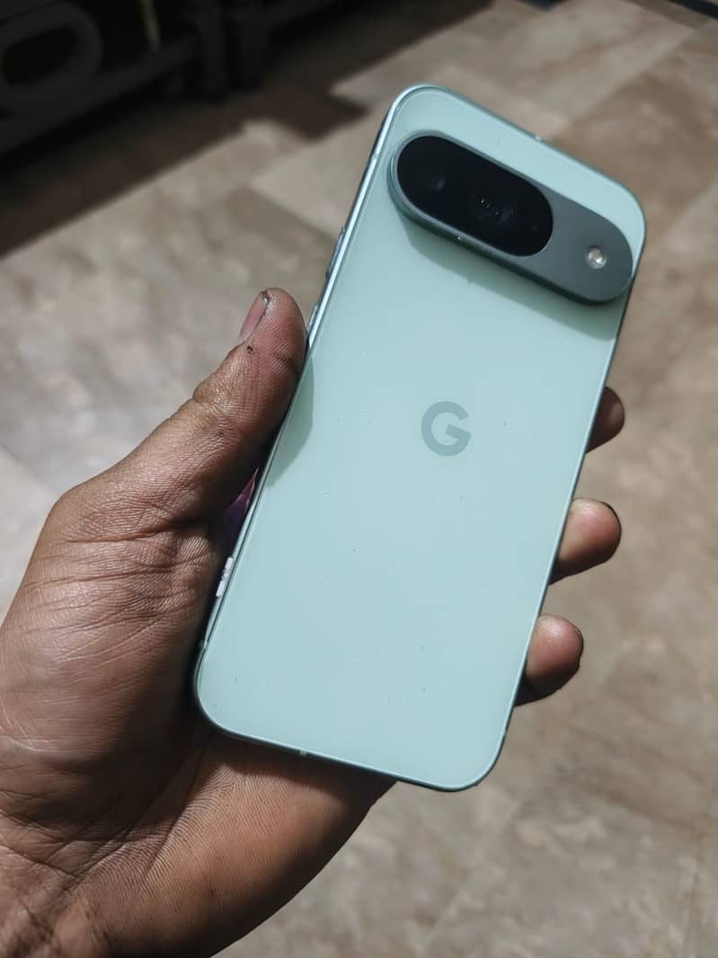 Google pixel 9 10/10 2