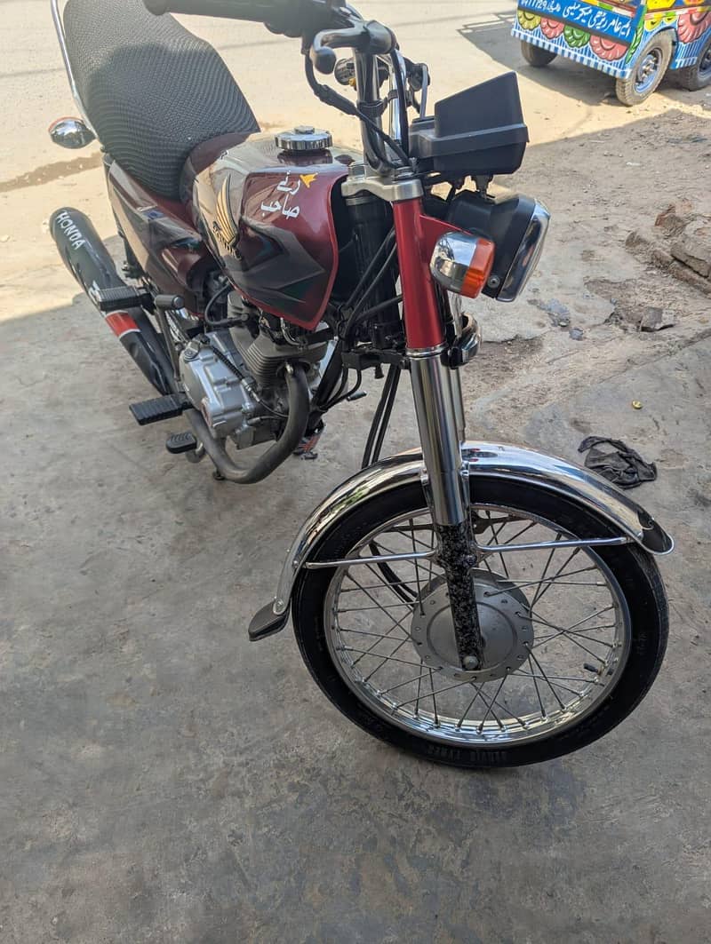 simpl look honda 125 1