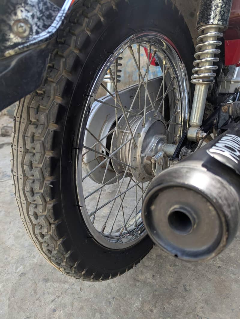 simpl look honda 125 3