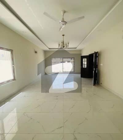 House Of 500 Square Yards Available For sale In Falcon Complex New Malir
