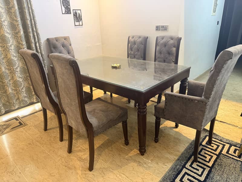 6 seater dining table 3