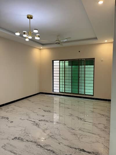 PARK FACE Gorgeous 300 Square Yards House For sale Available In Askari 6