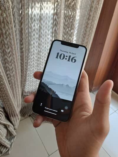 Iphone X 256gb Sim time remaining till august 8th