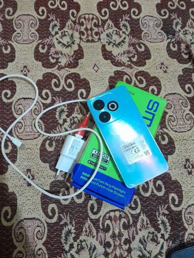 infinix smart 8pro 4plus 4gb128 gb