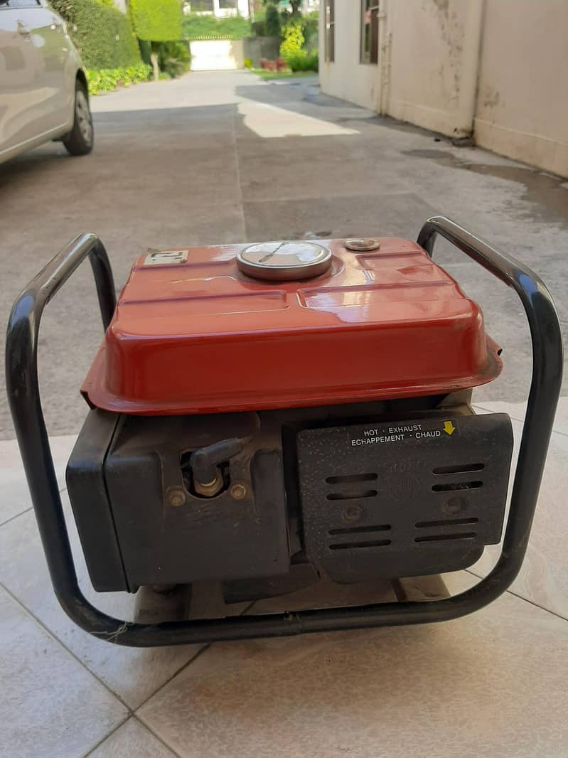 Generator  almost new 3