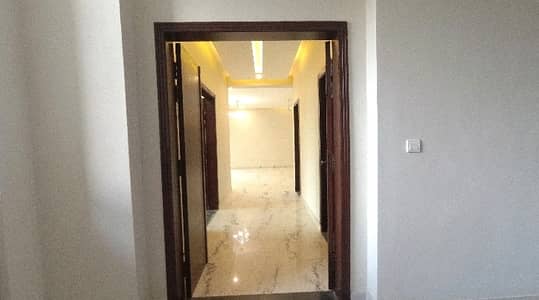 Askari 11 - Sector D Flat Sized 10 Marla Is Available