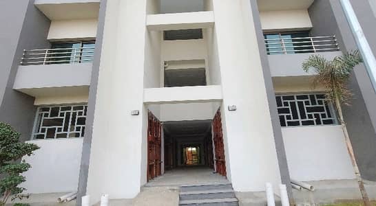 10 Marla Flat In Askari For sale At Good Location