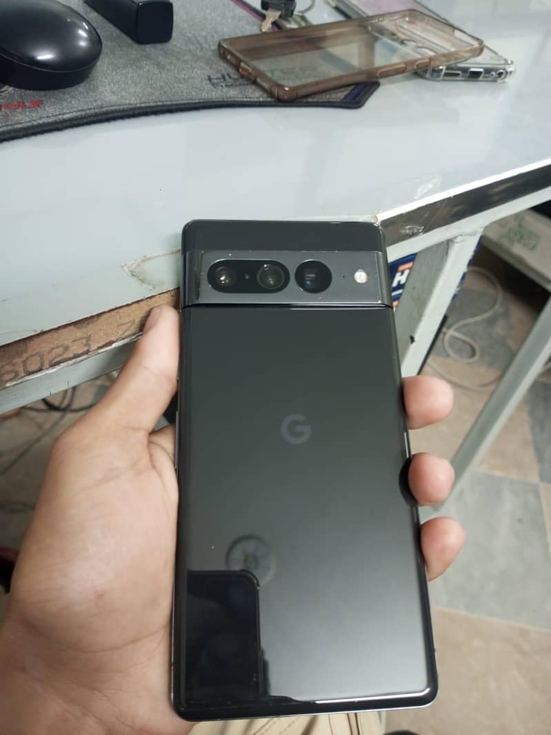 Google pixel 7 pro 2