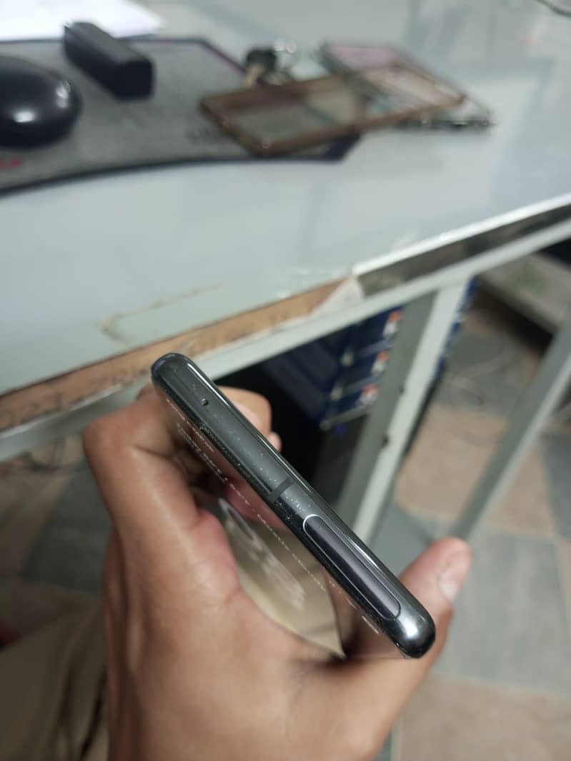 Google pixel 7 pro 4