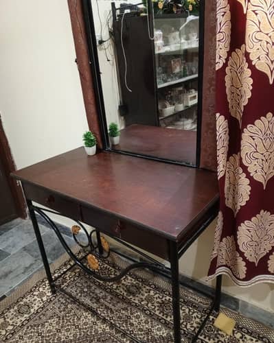 dressing and shukees