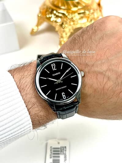 CASIO MODEL-V005L | LEATHER STRAP | 1 YEAR WARRANTY WITH BRAND BOX |
