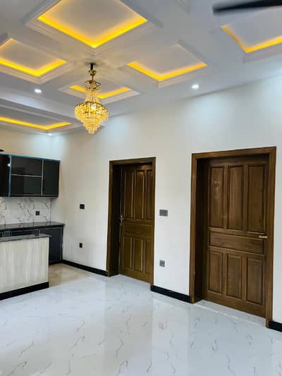 5 Marla Double Storey House Rs 1 Crore 40 Lac