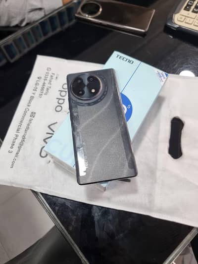 Tecno 30s 8 256c condition 10/10 original saman Sara haa