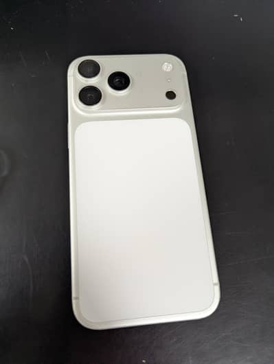 Iphone 17 pro max non Active Factory Unlocked