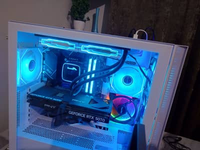 High End Gaming PC i7 12th Gen RTX 5070