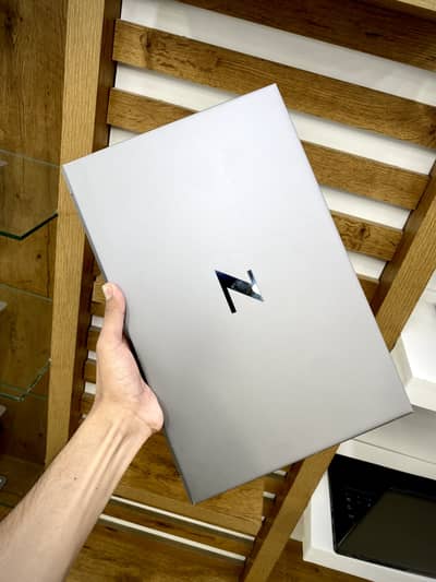 HP ZBOOK STudio G8- Corei7.11 Gen | 32GbRam| 512Gbssd |4GbNVIDIA T1200