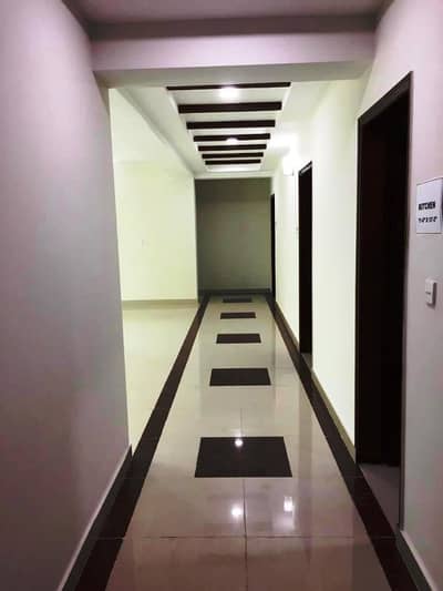 New Design 10 Marla Well Maintained Ground Floor Apartment For Sale , Askari 11 Sector B